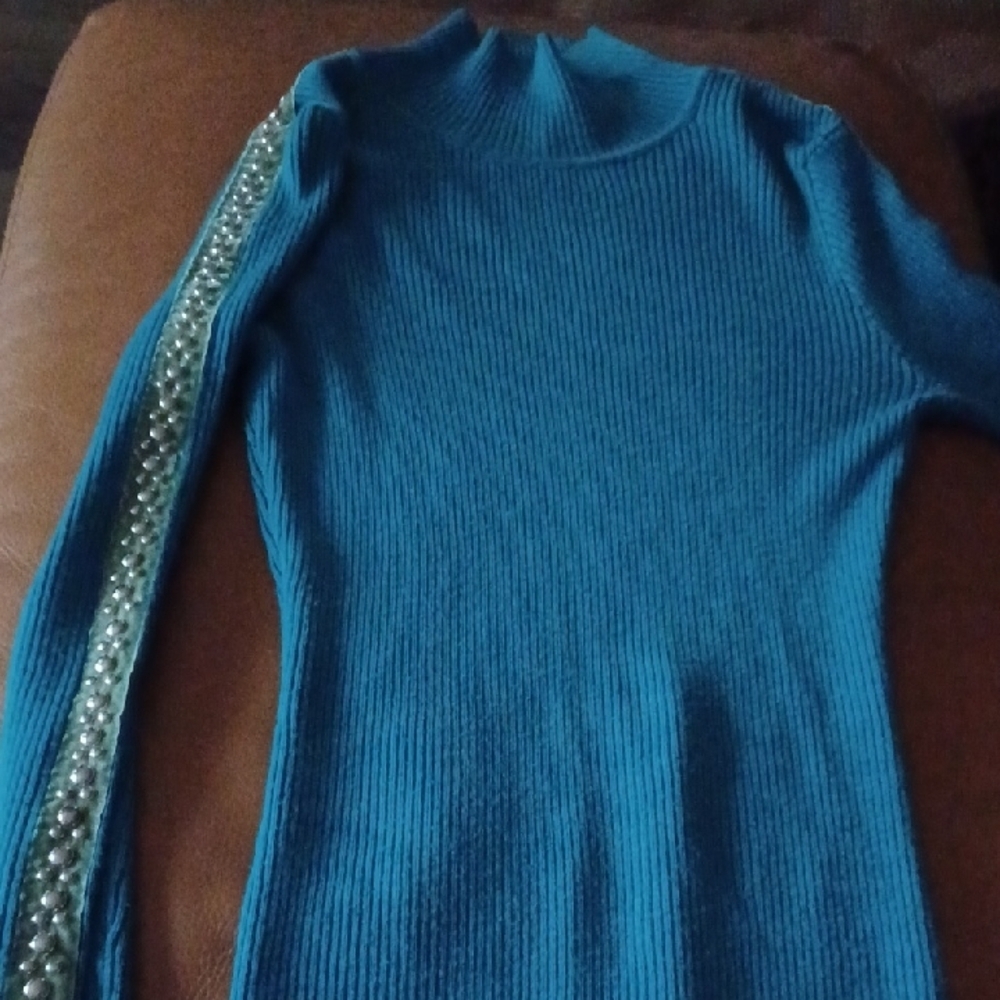 -- Cache Blue Ribbed Knit Top - Picture 3 of 10